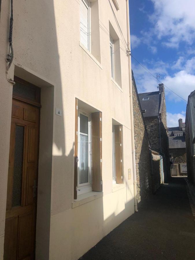 Appartement Rue Nationale - Port De La Houle カンカル エクステリア 写真