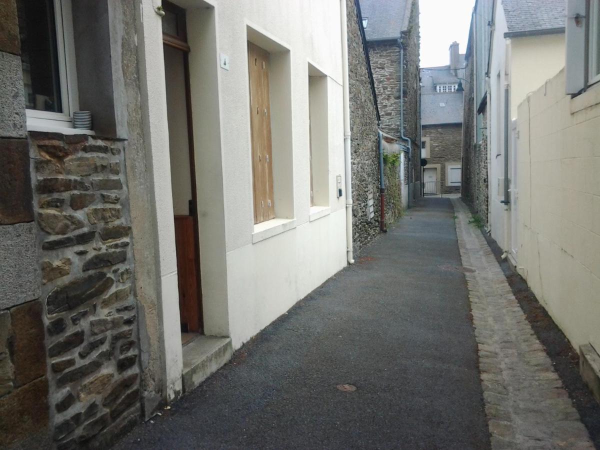 Appartement Rue Nationale - Port De La Houle カンカル エクステリア 写真